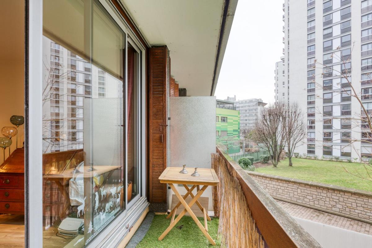 T2 Lumineux Avec Terrasse Apartment Boulogne-Billancourt Exterior photo